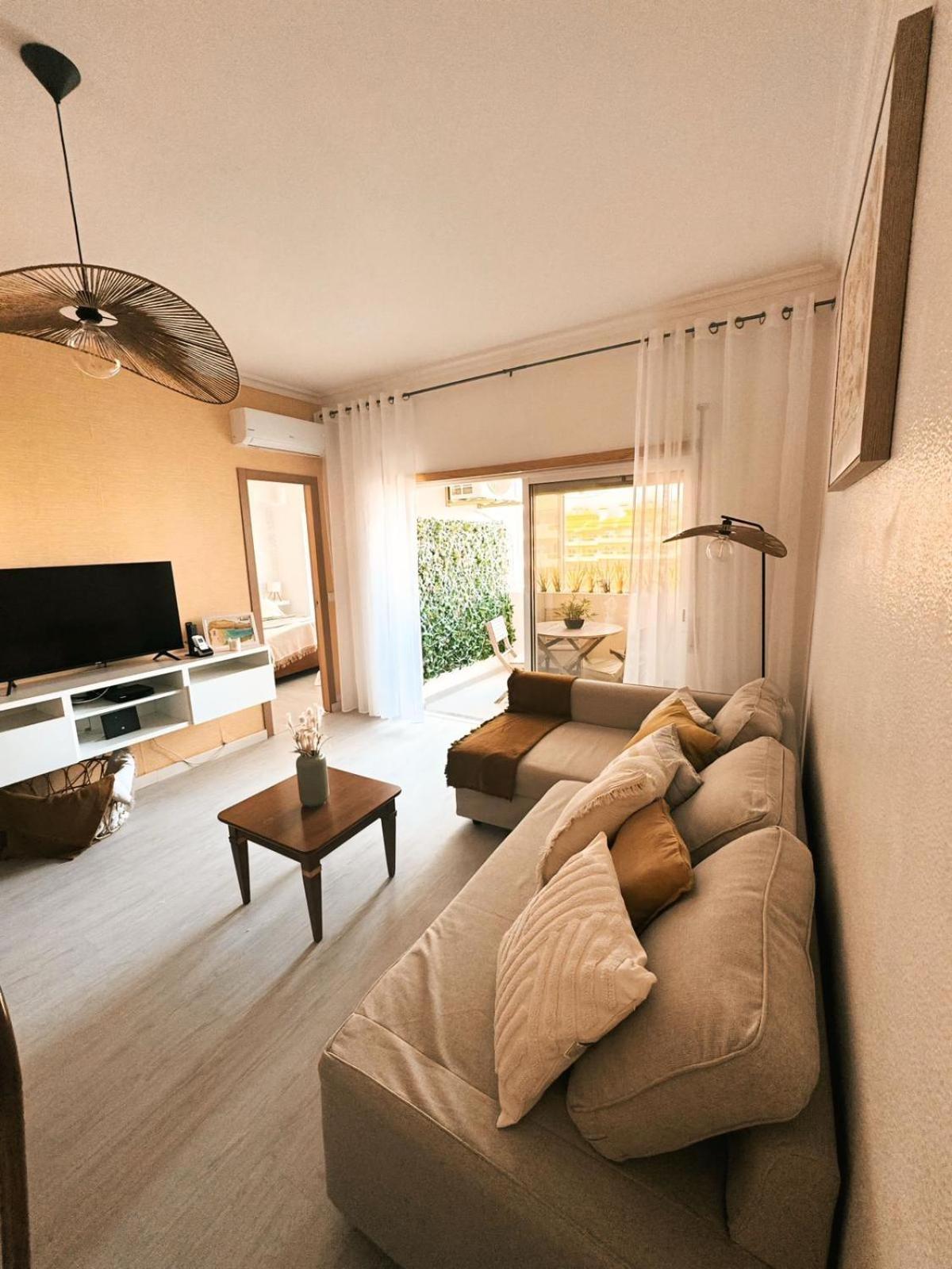 Ns Guesthouse Armação de Pêra Kültér fotó